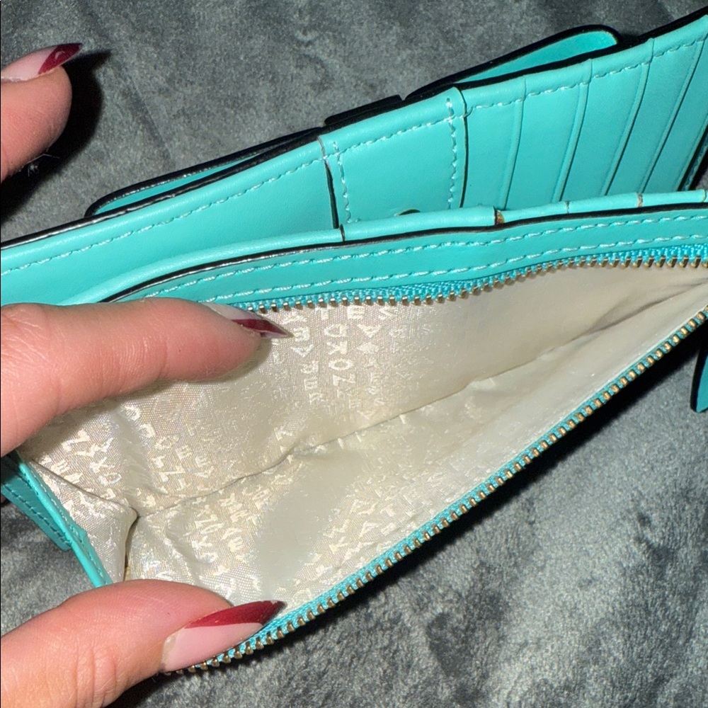 Kate Spade Wallet - Picture 6 of 6